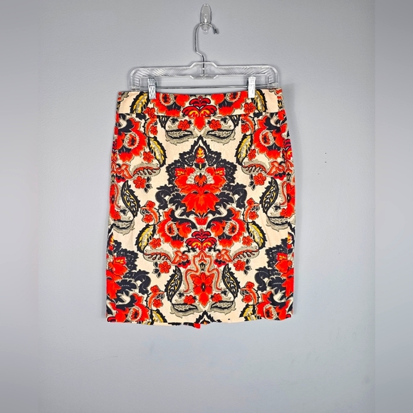 J. Crew Dresses & Skirts - J Crew Colorful Floral Linen Skirt. Size: 8